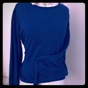 Sweater w/ tie sleeves